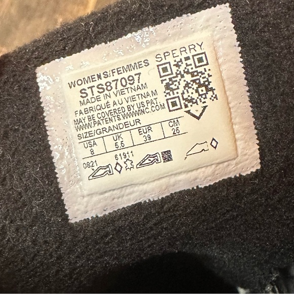 Sperry Saltwater Black Cheetah Print Duck Boots - Picture 6 of 8